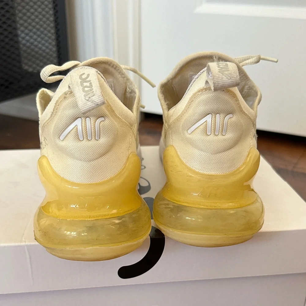 Nike Air Max 270 Coconut Milk/White (Size 7.5 Women’s) - Picture 6 of 7